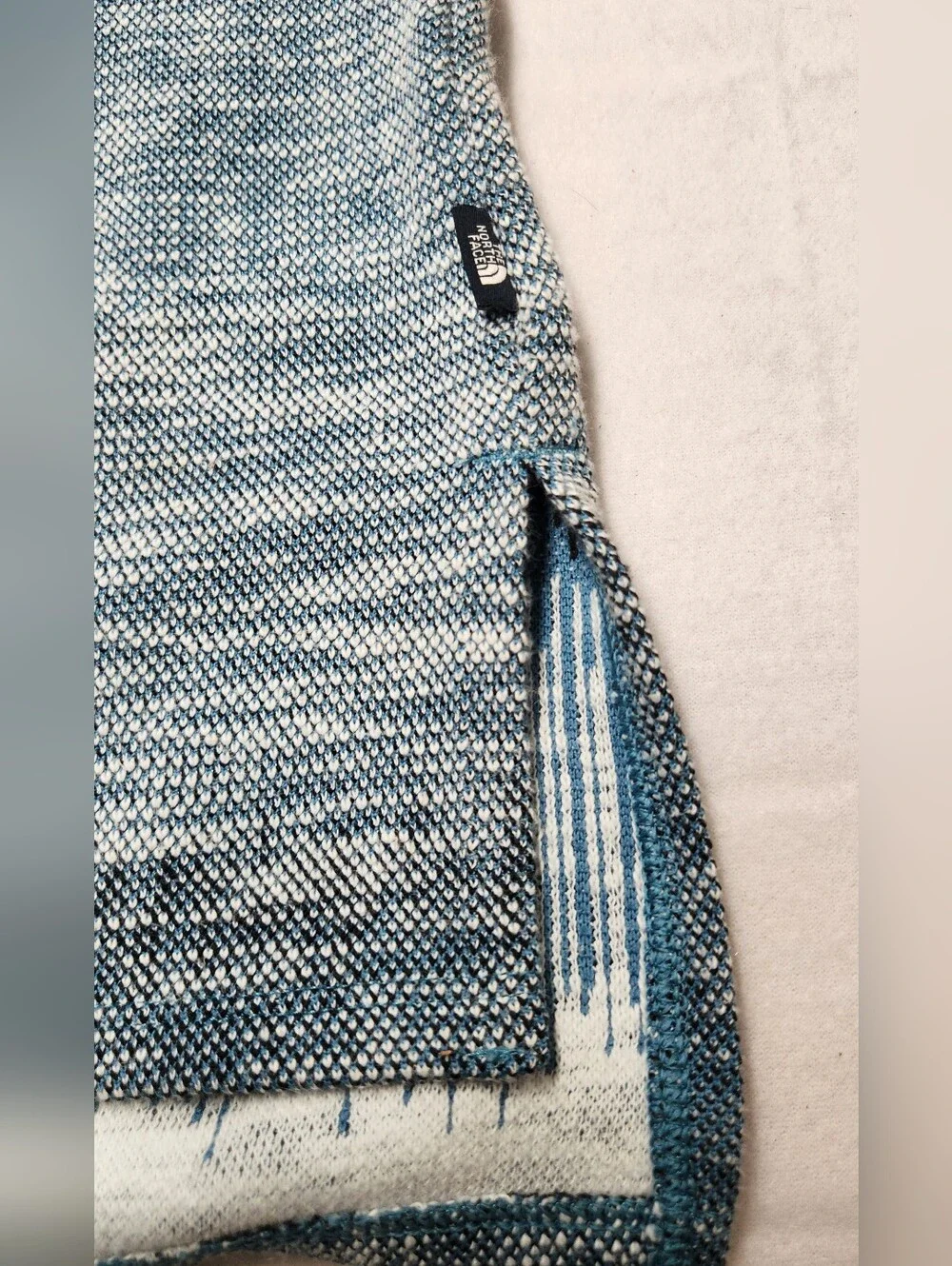 The North Face Wells Cove Pullover Hoodie Knit Blue White Women's Sz XS Gorpcore - Picture 3 of 8